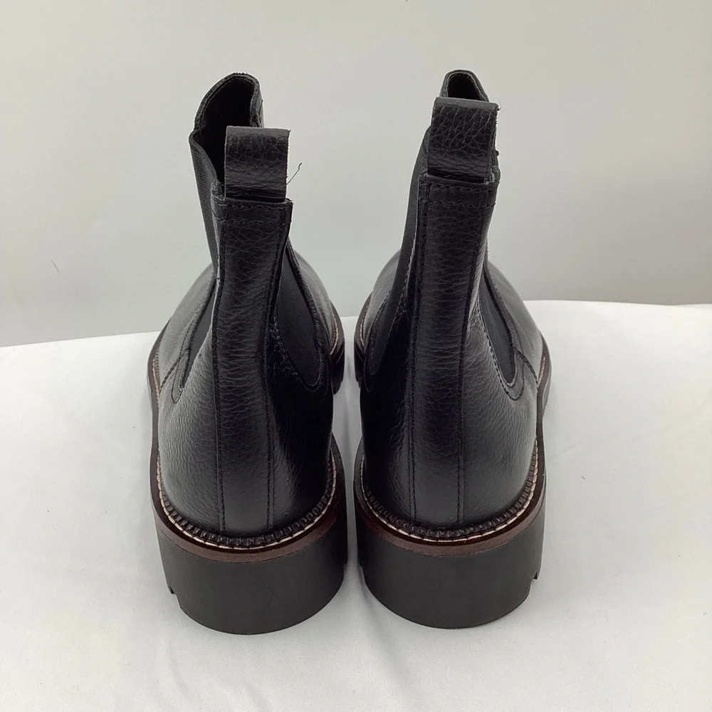 Caslon Miller Chelsea Water Resistant Black Leather Ankle Boots